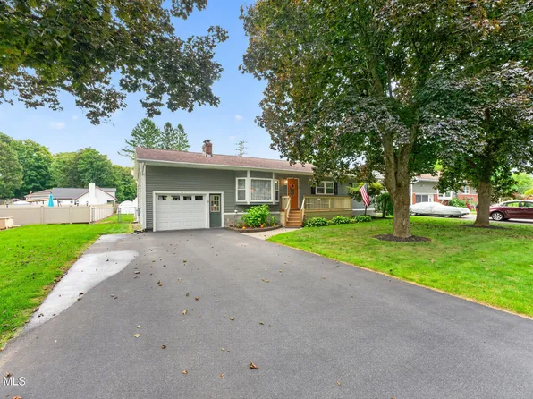 6 Dublin Drive, Ballston Spa, NY 12020