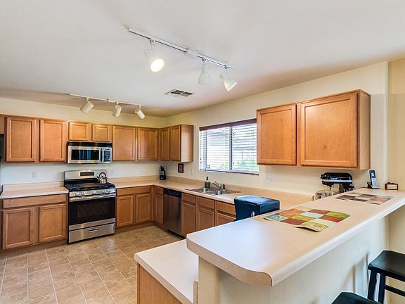 4th image of 13696 E Shadow Pines Ln