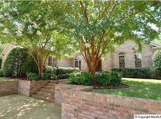 121 Antebellum Dr, Meridianville, AL 35759
