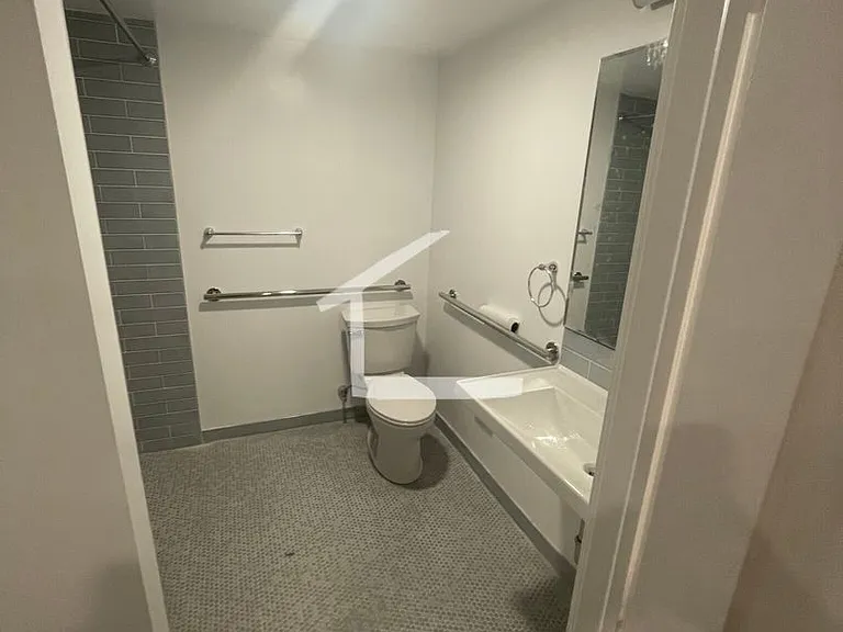 4 Ayr Rd #8 — Photo 3