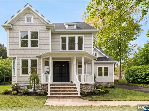 120 Hope St, Ridgewood, NJ 07450