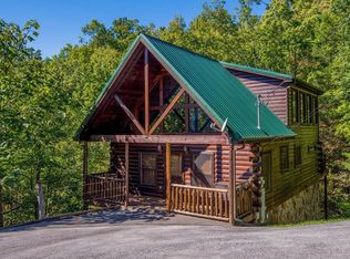 1249 Honeysuckle Ln, Sevierville, TN 37876