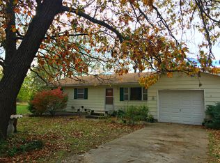 120 Cedar Ln, Carl Junction, MO 64834