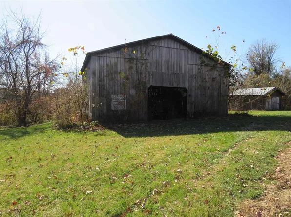 990 Madison St, Hawesville, KY 42348