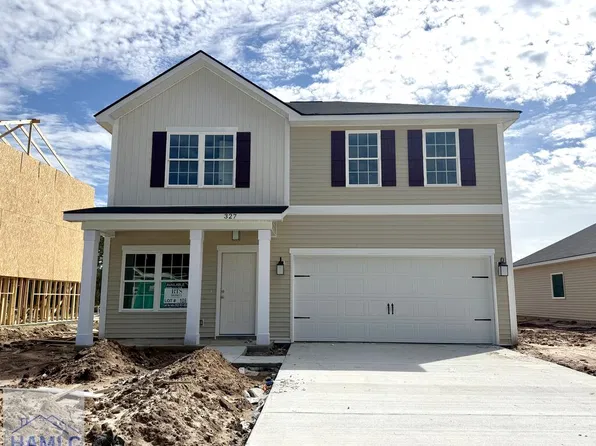 327 Juniper Dr, Hinesville, GA 31313