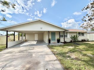 807 68th Ave W, Bradenton, FL 34207