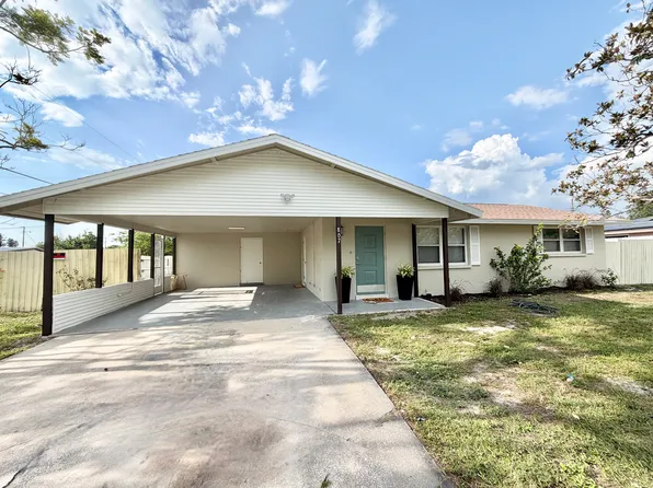 807 68th Ave W, Bradenton, FL 34207