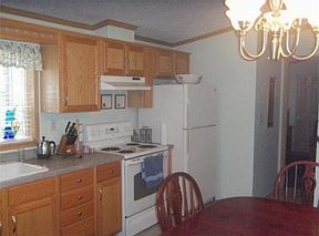 3rd image of 36 Windbrook Dr