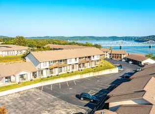 11863 State Highway 13 UNIT 238, Kimberling City, MO 65686