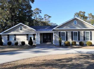 221 Myrtle Ln, Myrtle Beach, SC 29572