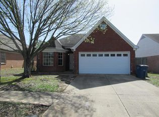 9931 Devon Ridge Dr, Olive Branch, MS 38654