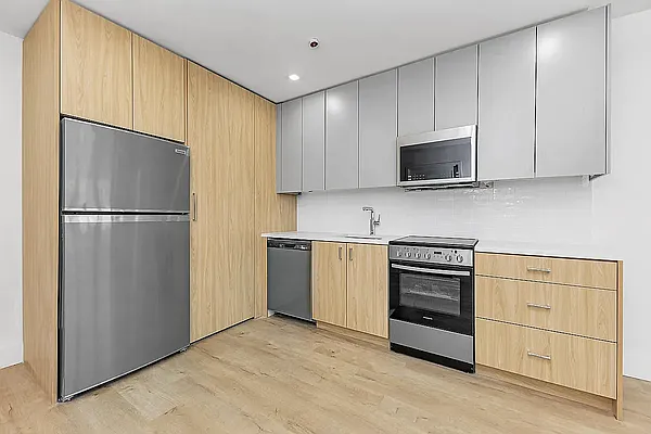 Kitchen, photo 1