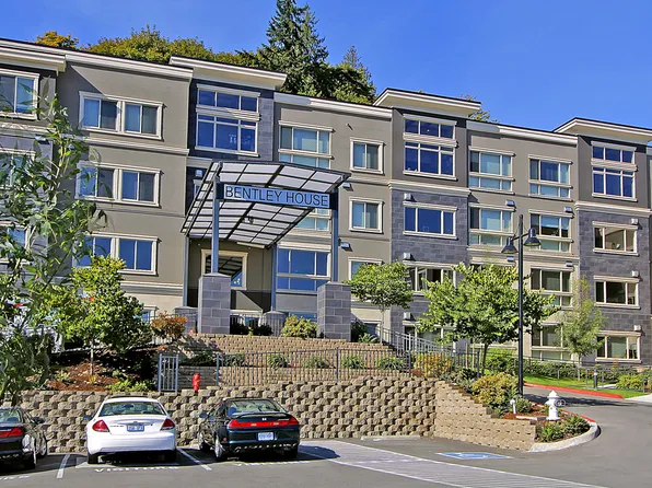 Bentley House, 2700 NW Pine Cone Dr Unit 309, Issaquah, WA 98027