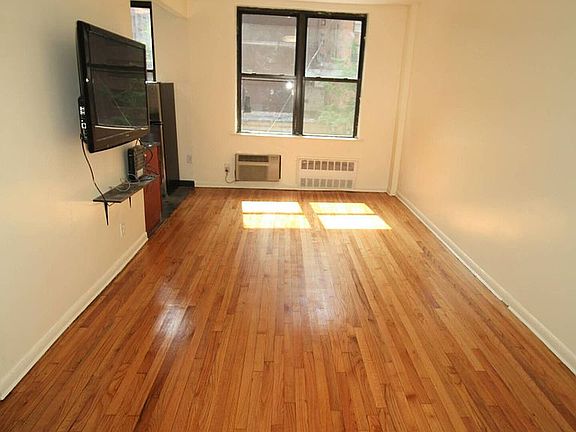 2nd image of 763 2nd Ave APT 8