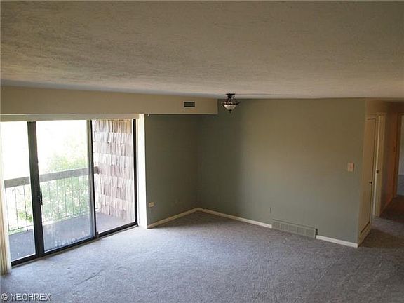 2nd image of 9650 Cove Dr Unit F9
