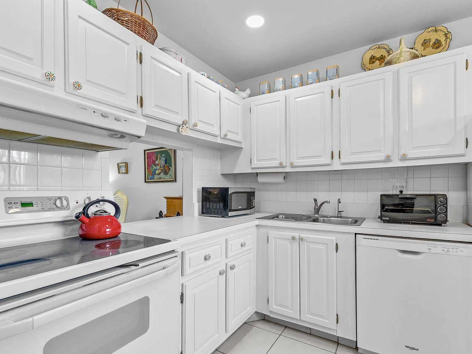 2 bed, 2.0 bath, 1021 sqft, $1,800 — Photo 4
