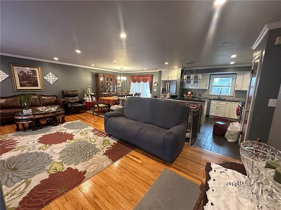 1st image of 605 Gilbert Avenue