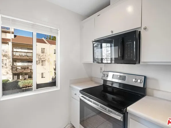 2207 Summertime Ln, Culver City, CA 90230