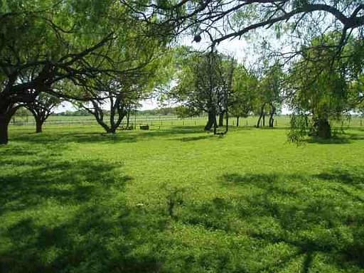 3rd image of 8935 W F M RD 2790