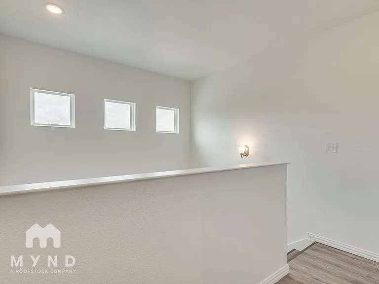 3234 Cherry Ln — Photo 8