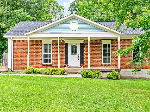 2nd image of 517 Ginkgo Dr