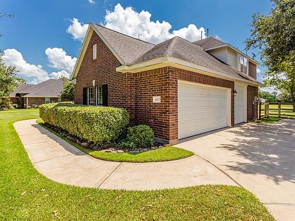 5th image of 4002 Wentworth Dr