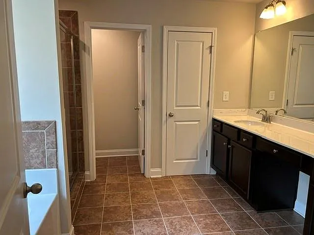 6207 Baltusrol Trce — Photo 35
