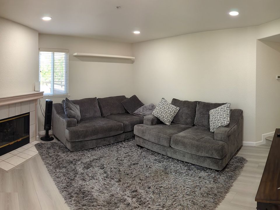 Living room 1