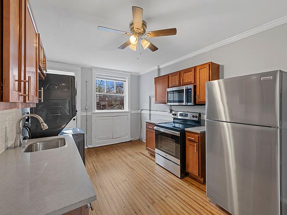 4th image of 3316 S 18th St Floor 2