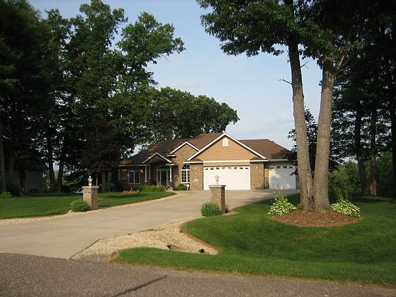 3rd image of 27043 Bayshore Dr NW