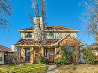 1111 Sandalwood Ln, Desoto, TX 75115