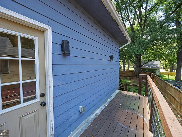 1157 Indale Pl SW — Photo 35