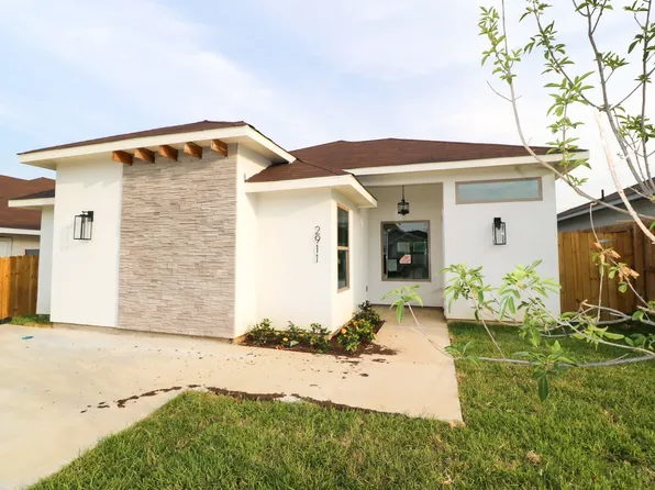 2911 Bluebell Ct, Laredo, TX 78046