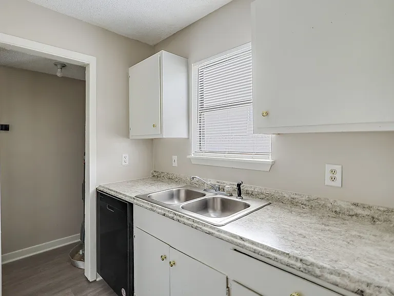 2932 Highway 468 — Photo 12