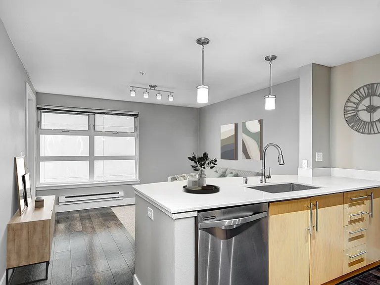 1611 on Lake Union — Photo 8