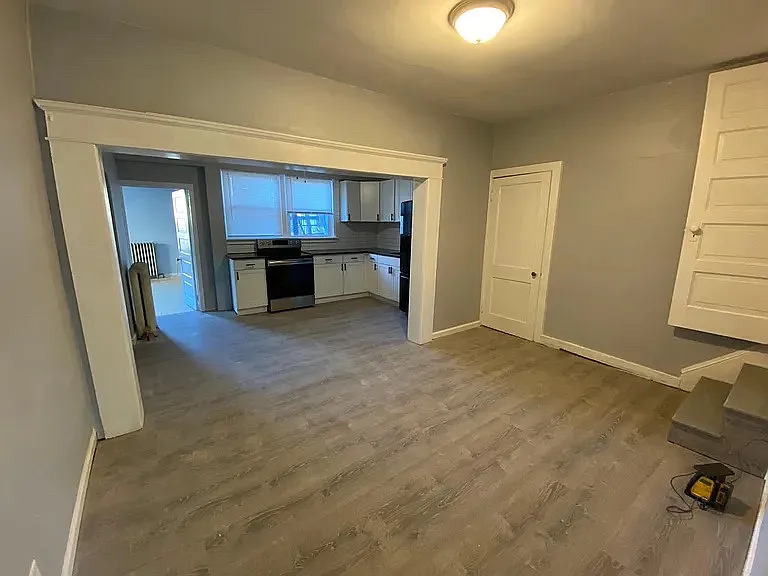 1618 Maple St #1 — Photo 6