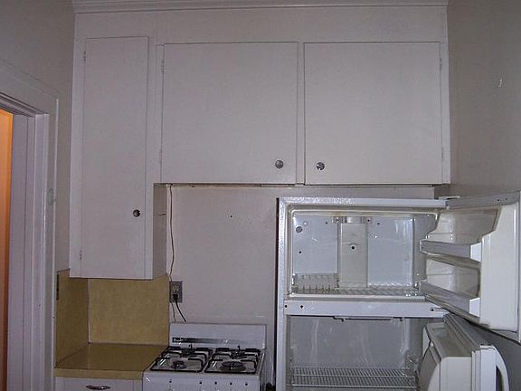 5th image of 736 S Forest Ave APT 4