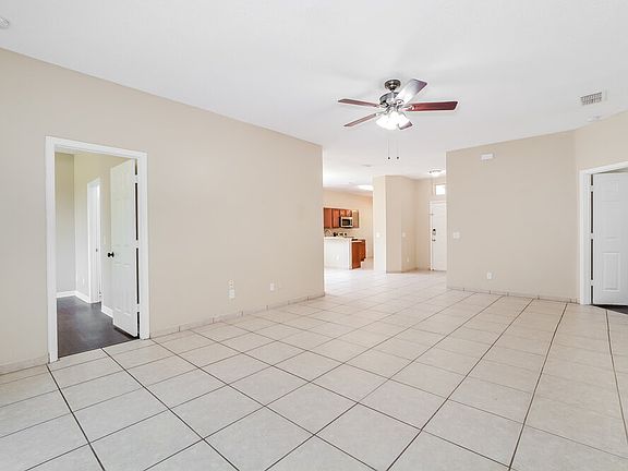 4th image of 4059 Boca Woods Dr
