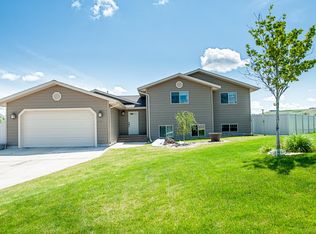 3018 Encino Dr, Great Falls, MT 59404