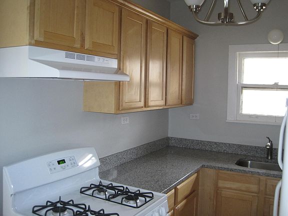 Newer kitchen with granite counter tops
