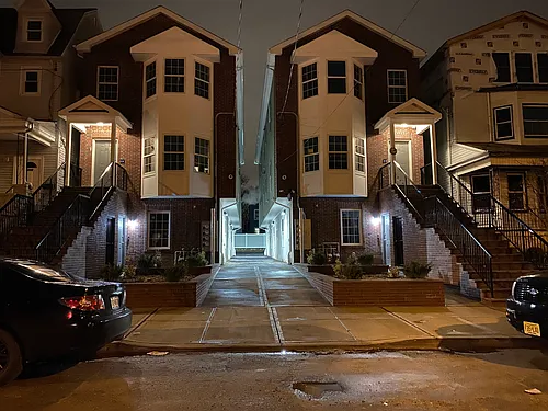 133 Arlington Ave Photo 1