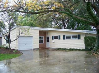 6412 Denison Blvd, Parma Heights, OH 44130