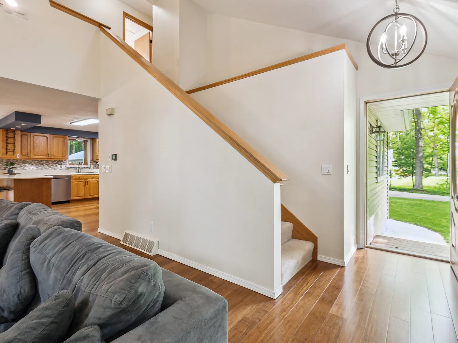 Larkin Township Living — Photo 4