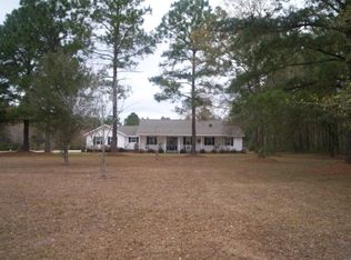 240 Sellers Rd, Baxley, GA 31513
