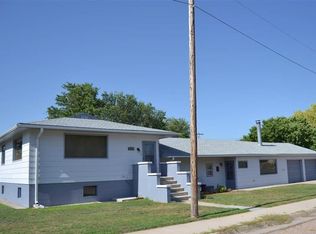 1305 W K St, McCook, NE 69001