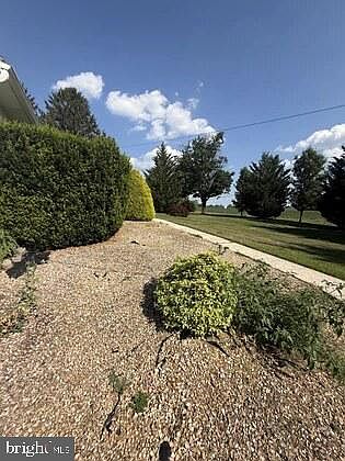 4th image of 1493 Crottlestown Rd