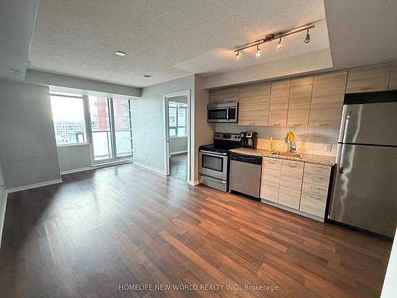 4th image of 20 Joe Shuster Way Unit 1017