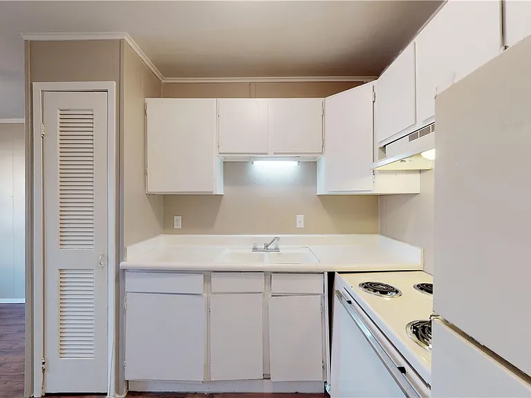 204 Lynn Dr #A — Photo 13
