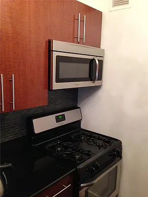 Rented by Space Marketing Shop | media 26