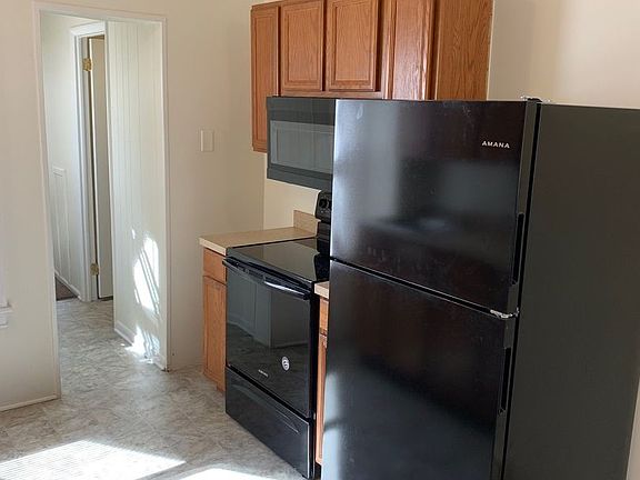 4th image of 218 N Madison St APT 2